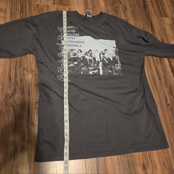 FRIENDS Gray Graphic Long Sleeve - Picture 9 of 9